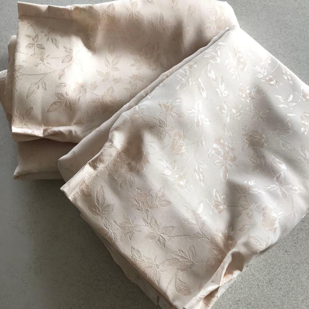 花柄　カーテン　幅150cm×丈220cm2枚 アイボリー