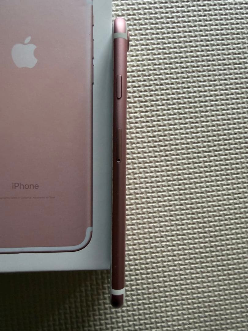 Apple iPhone 7 128GB ローズゴールド 本体 バッテリー86%
