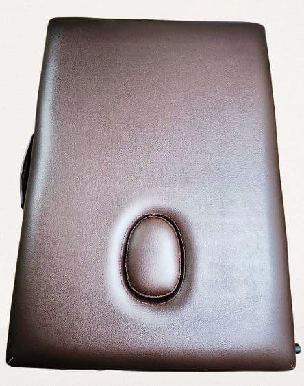 ステラミニ 【Stella Mini】プロ仕様の折りたたみ式マッサージベッド