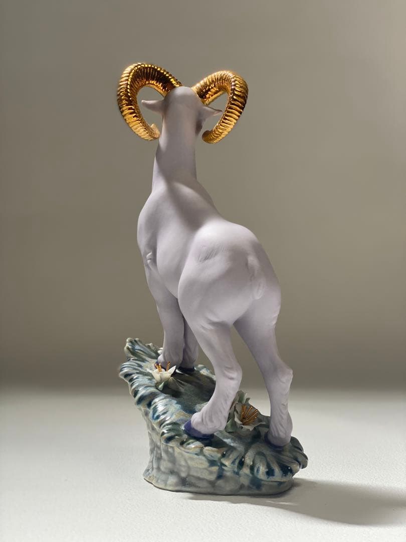 リヤドロ LLADRO 『山羊(安泰)』 世界限定数1888体