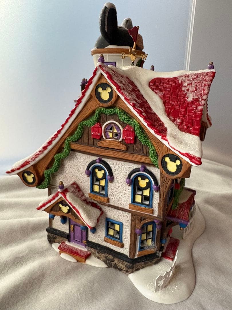 ミッキーノースポールシリーズ ホリデーハウス ライトアップフィギュア ディズニー