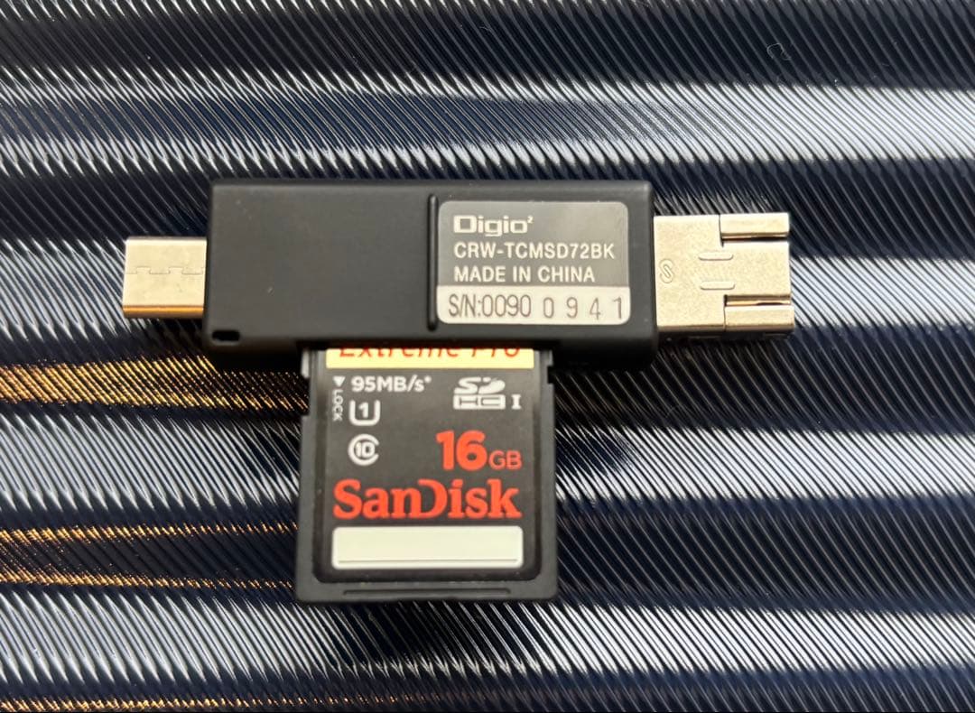 ミラーレス一眼Olympus PEN Lite E-PL5