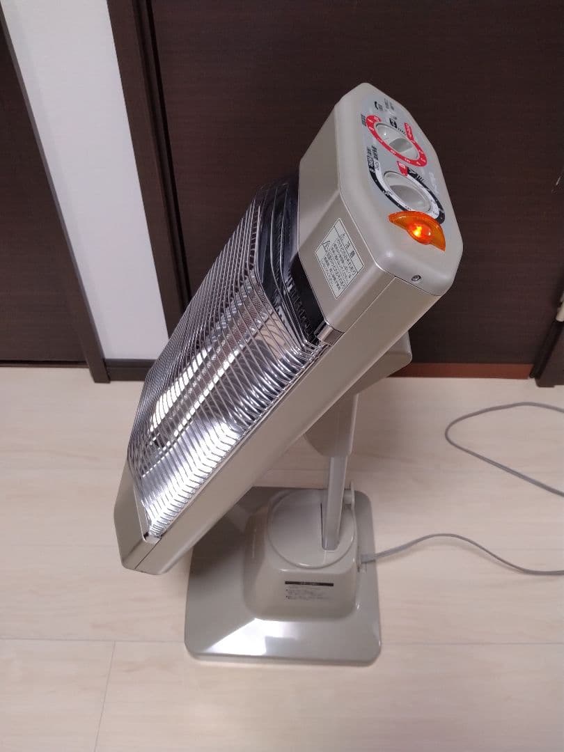 電気ヒーター ストリップヒーター グレー