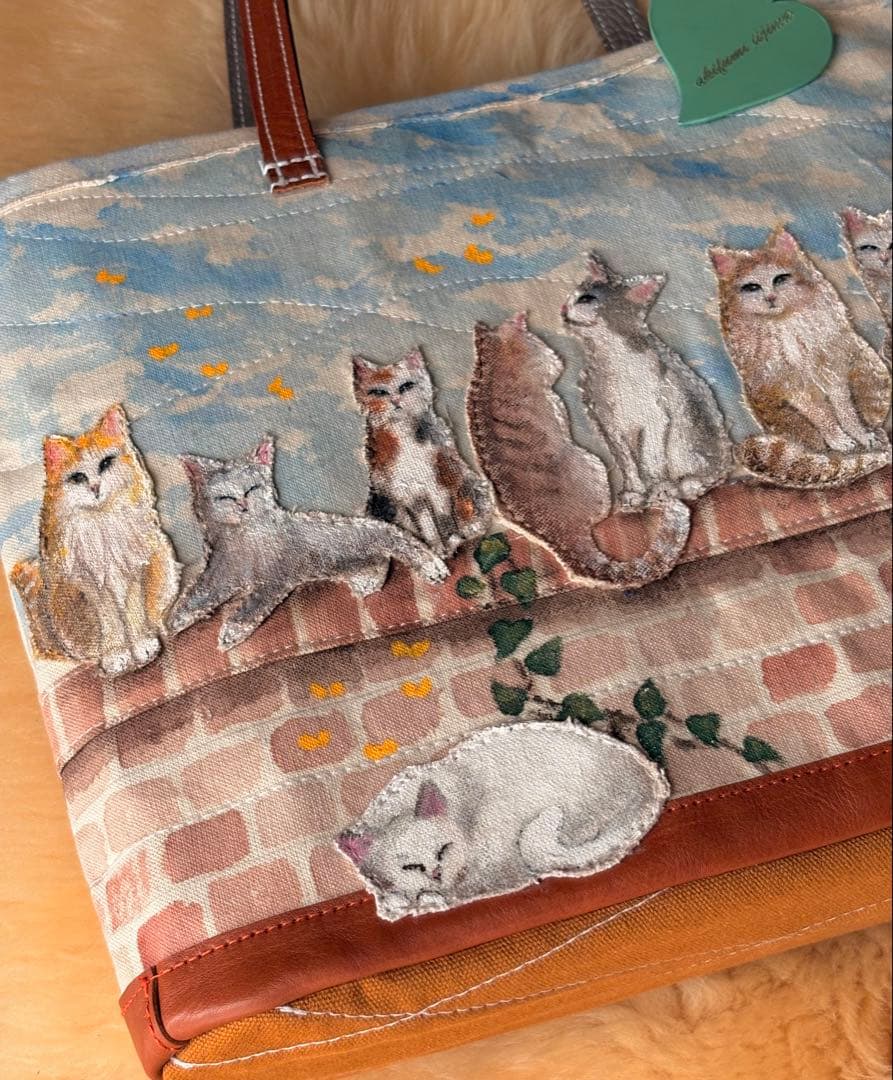 (手づくり)\"気の向くままニャンズ+1\"ねこネコうさぎのトートバッグ/刺繍