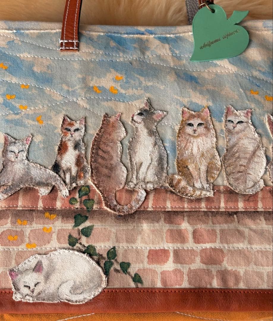 (手づくり)\"気の向くままニャンズ+1\"ねこネコうさぎのトートバッグ/刺繍