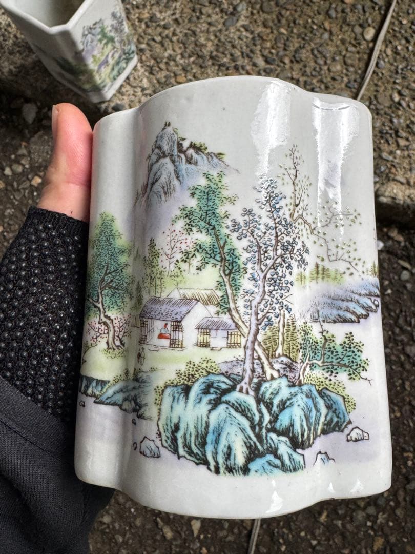 ‼️早速値下‼️リサイクルFORT‼️3/4買取④‼️中国景徳鎮製の筆筒‼️2個まとめて‼️