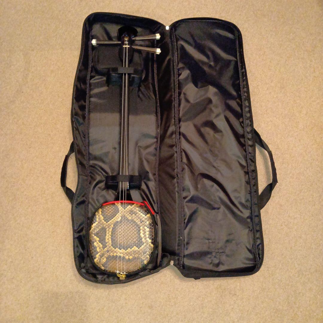 【宮里三線工房作】ニシキヘビの本皮のみを使用した１枚張り三線！