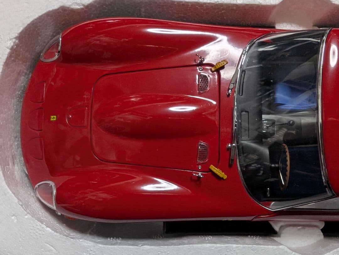 京商　ミニカー 1/18 Ferrari 250 GTO