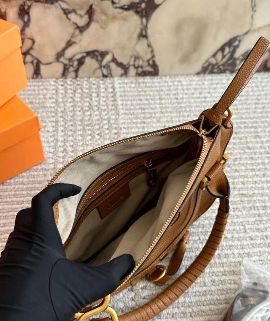 クロエ マーシー ブラウンレザーハンドバッグ