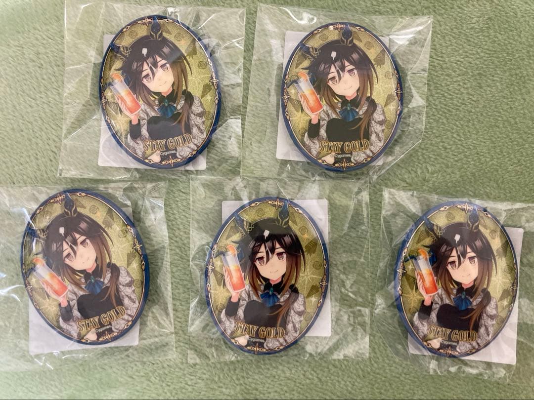 ウマ娘 ステイゴールド 公式グリッター缶バッジ 4.5th