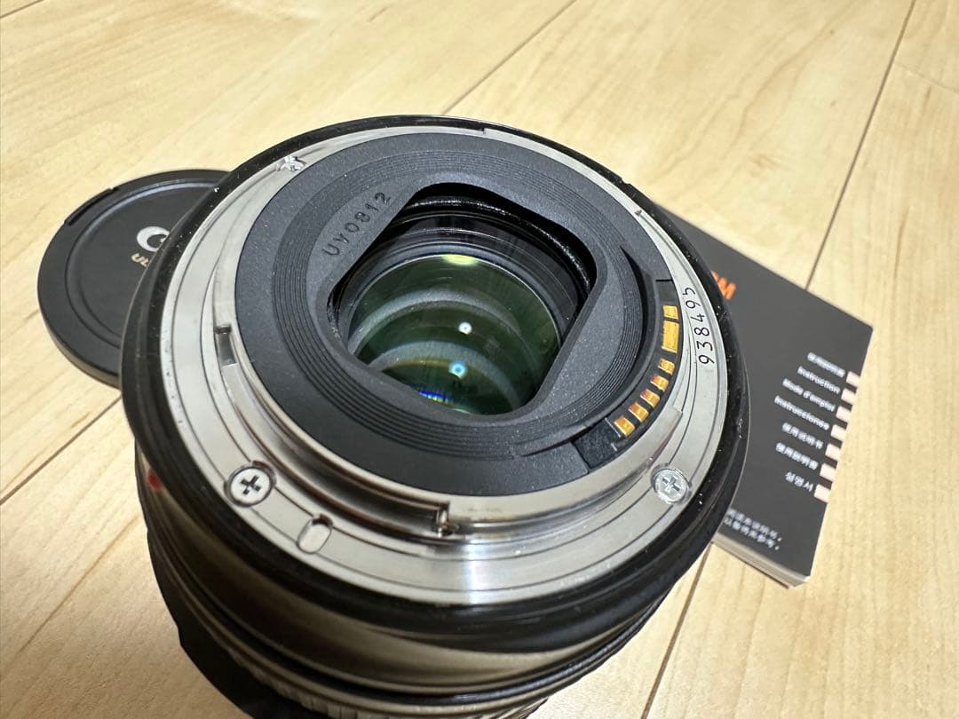 極美品　Canon EF24-105mm F4L IS USM レンズ