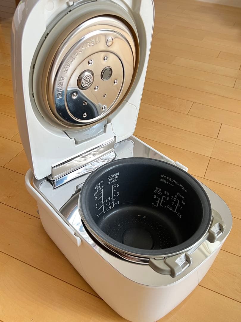 Panasonic SR-PW109 Wおどり炊き　圧力IH炊飯器　2019年製