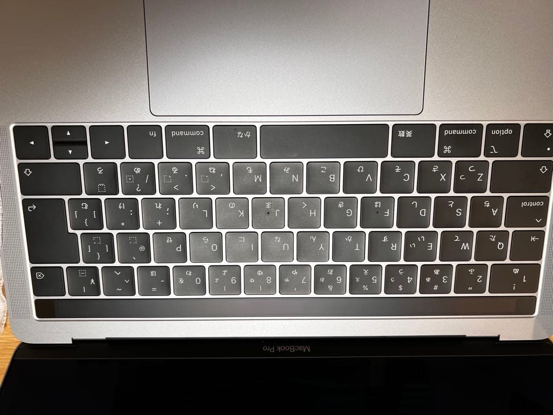 超美品Apple Macbook Pro (13.3-inch,2018)