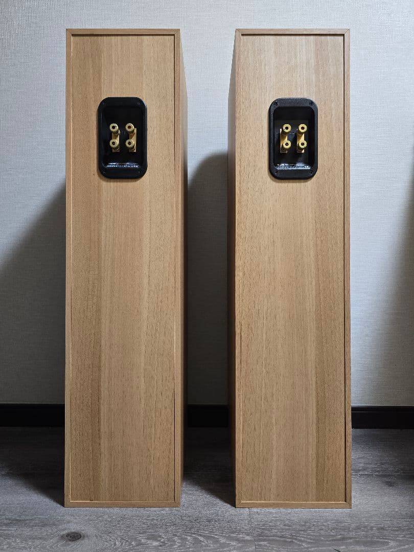 B&W Bowers & Wilkins DM602.5 S3 スピーカーペア
