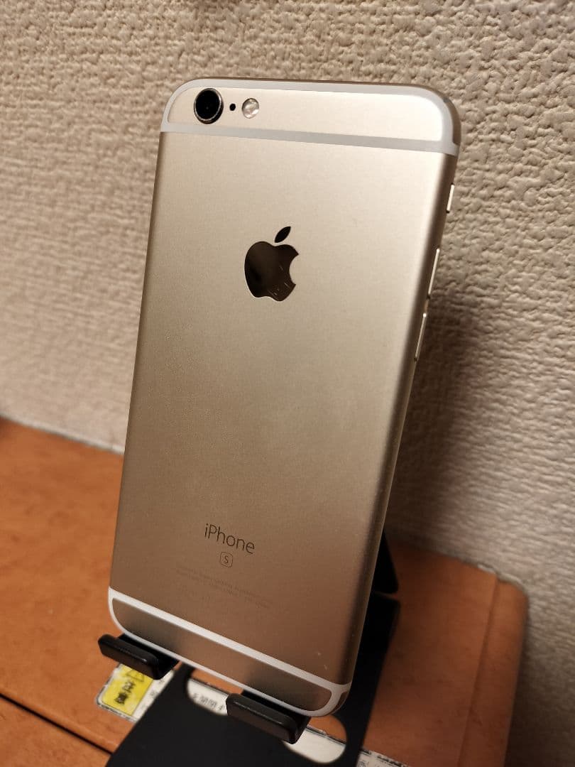 iPhone 6s 64GB バッテリー100% simフリー