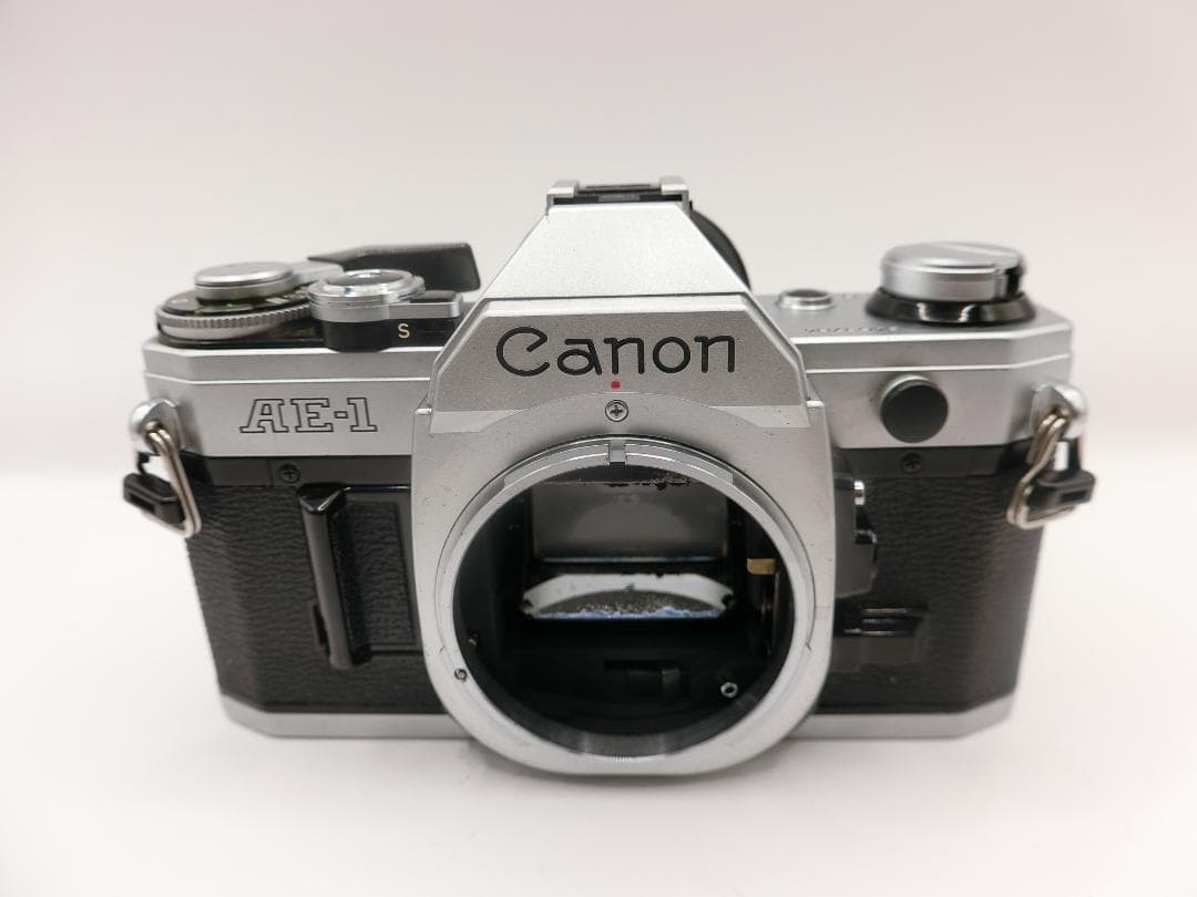 【完動品】CANON AE-1 + 標準レンズ フィルム一眼レフ　動作確認済み