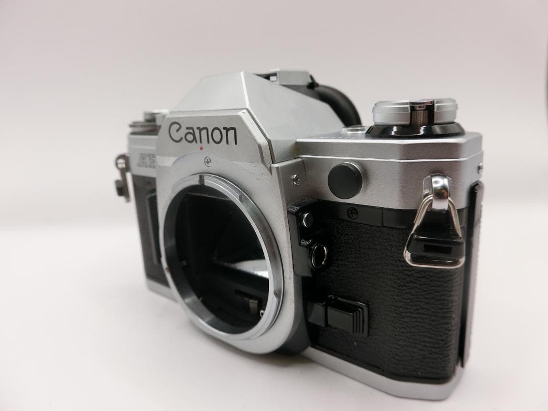 【完動品】CANON AE-1 + 標準レンズ フィルム一眼レフ　動作確認済み