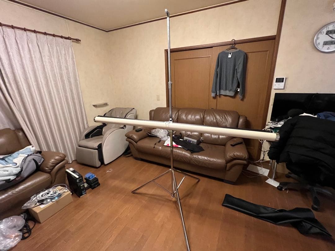 プロジェクタースクリーン 縦(約)122cm、横(約)162cm、■80インチ