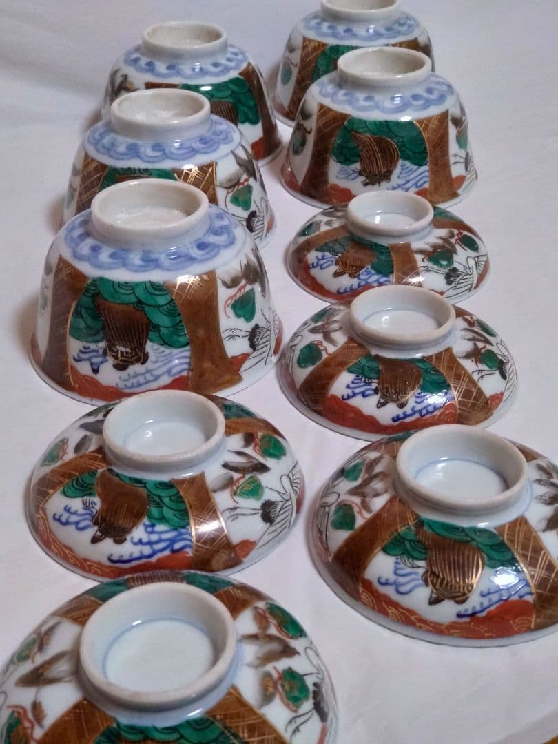 生活骨董　九谷焼　大聖寺焼　色絵鶴亀文蓋付き　染付飯碗セット