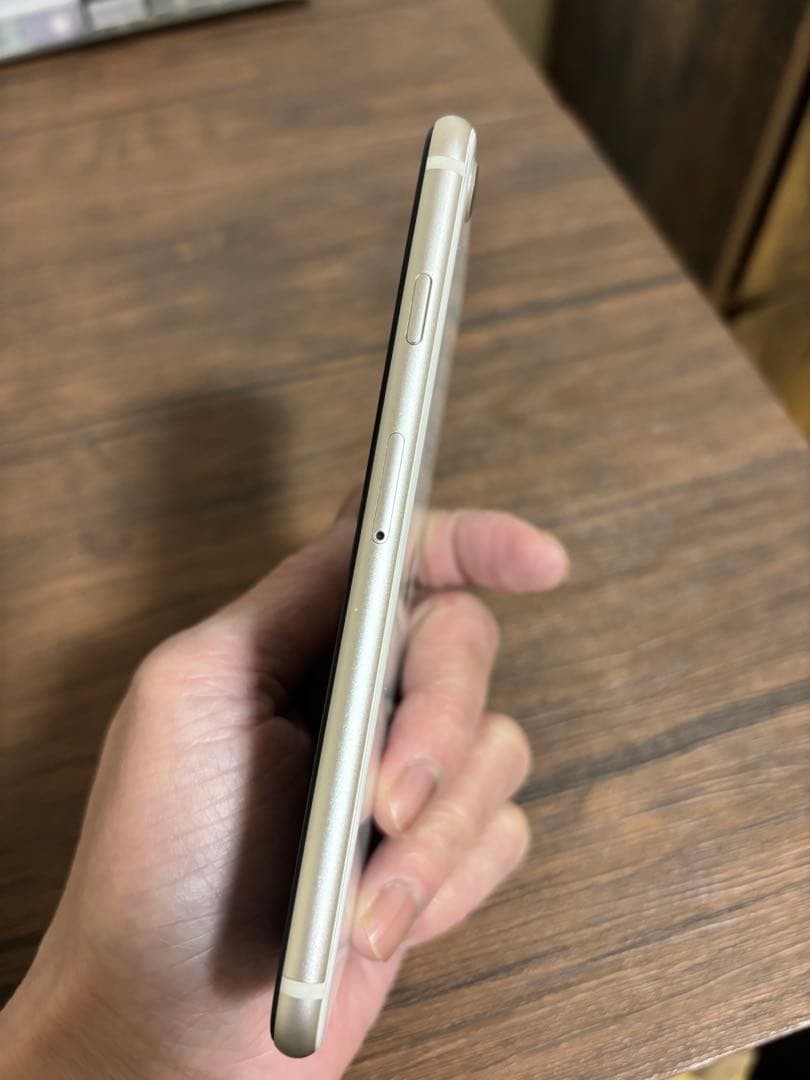 ⚠️ジャンク品iPhonese3
