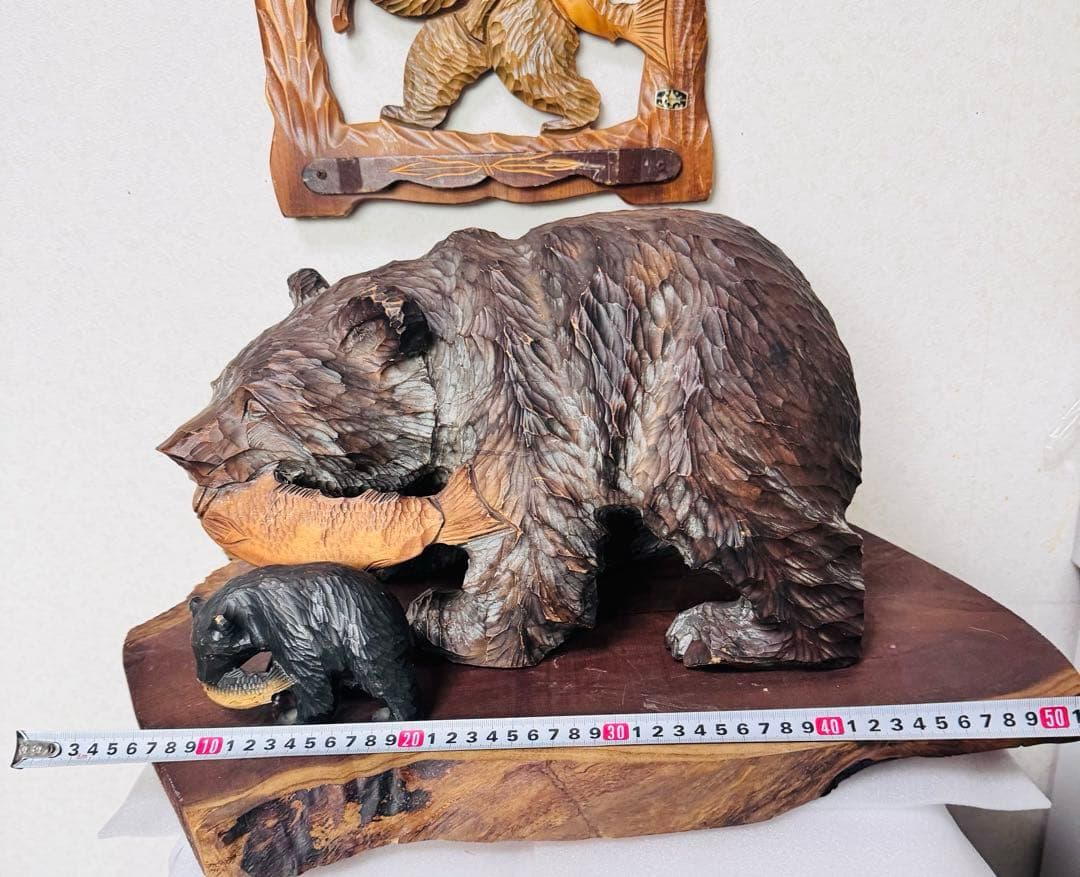 美品 北海道伝統工芸 木彫り 彫刻　親子熊 鮭 飾り台一枚板 壁掛け 4点セット