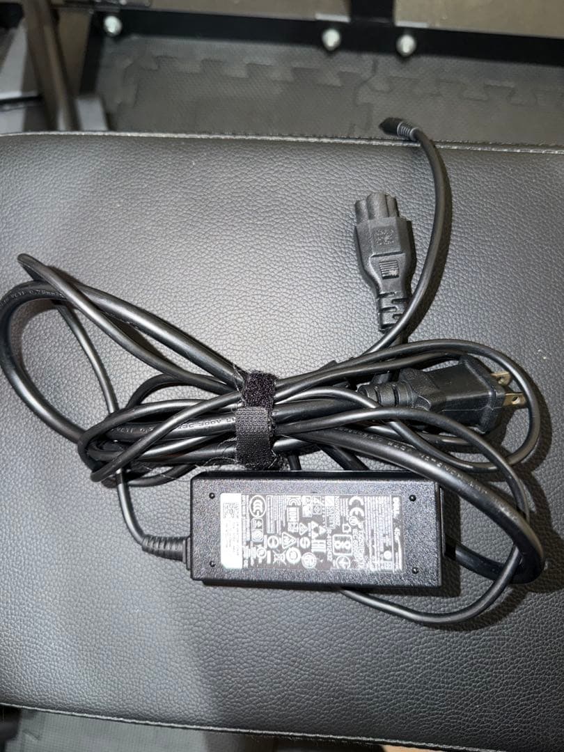 DELL Inspiron 14 7460 ノートpc