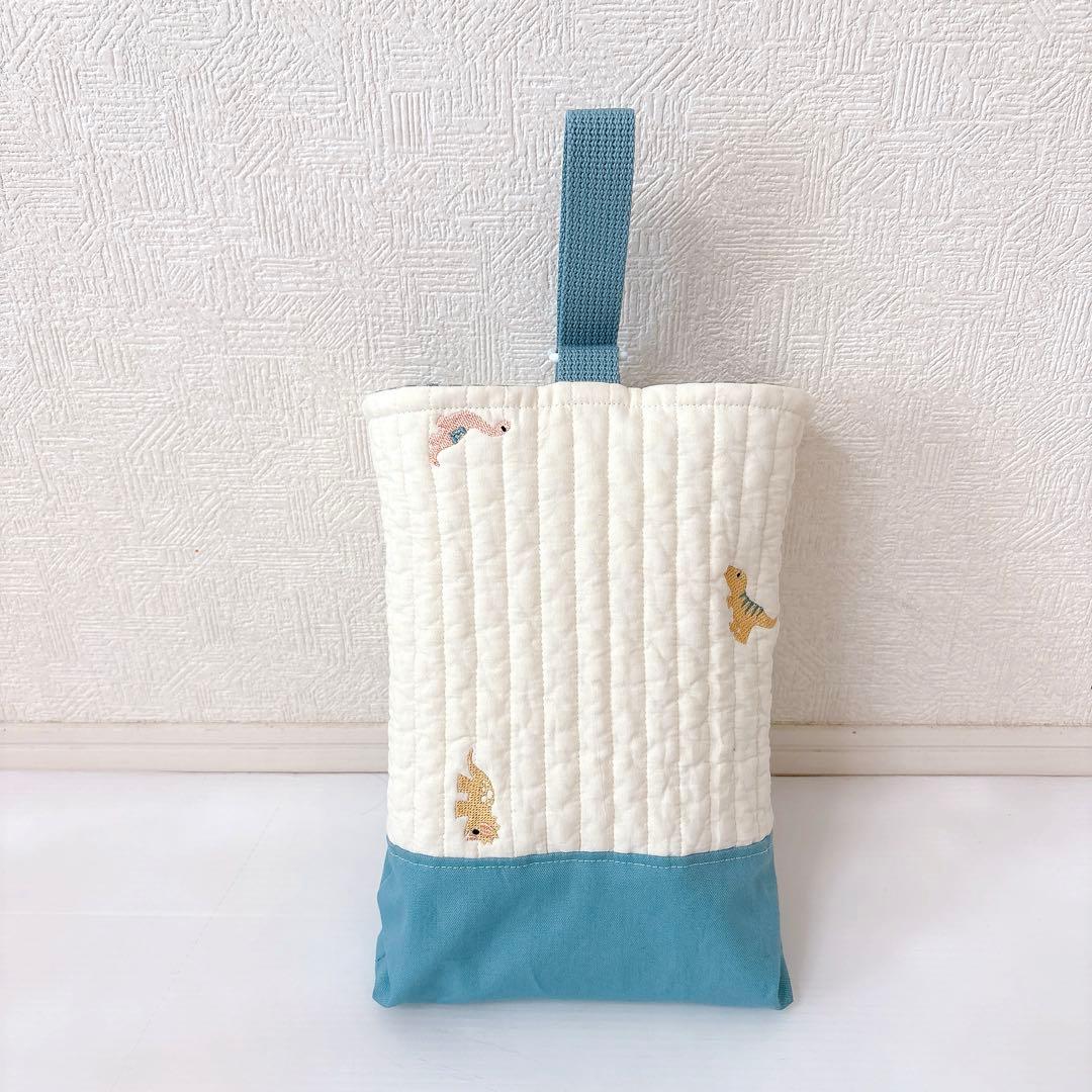 上履き入れ　恐竜刺繍