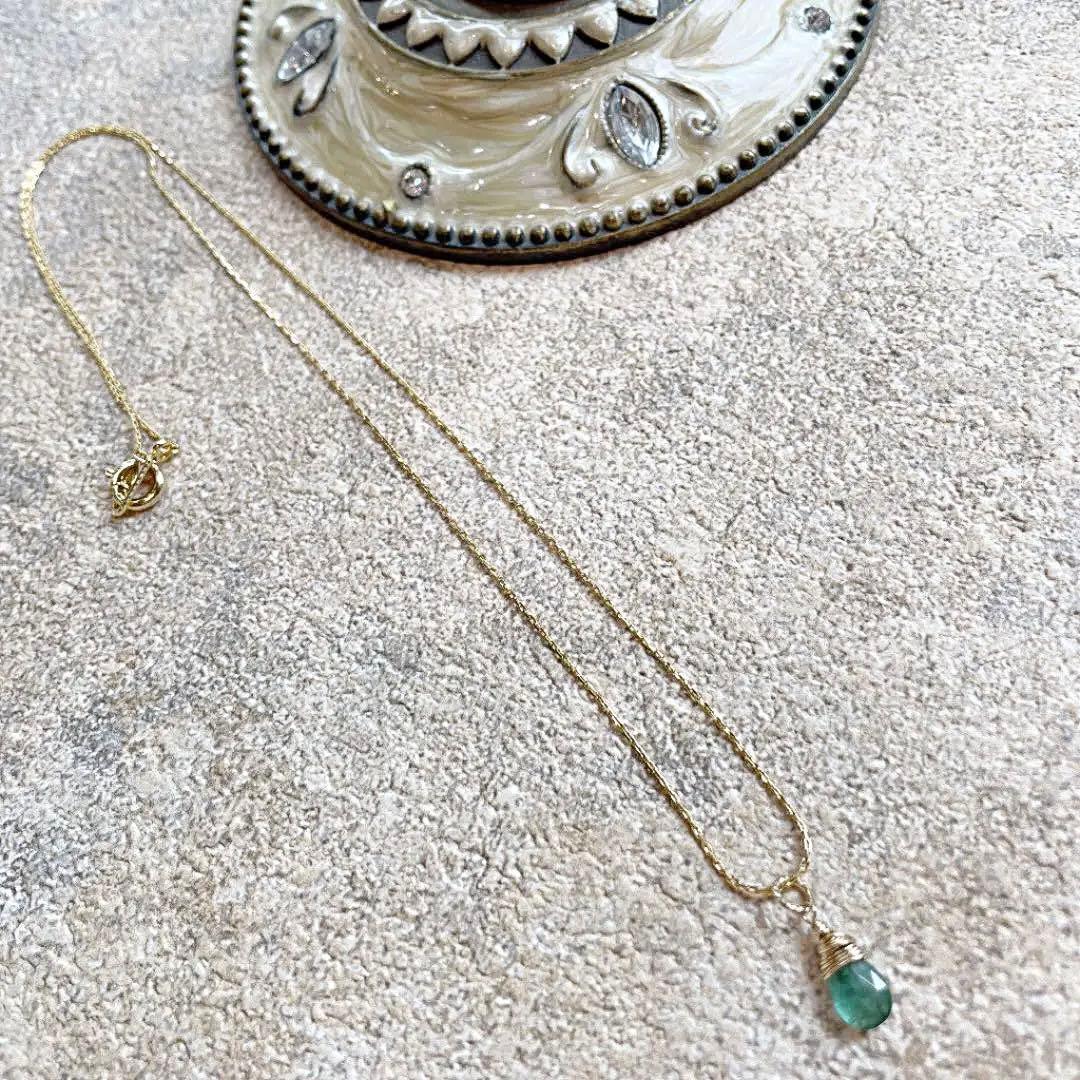 ザンビア産エメラルド＊24kgpゴールドネックレス