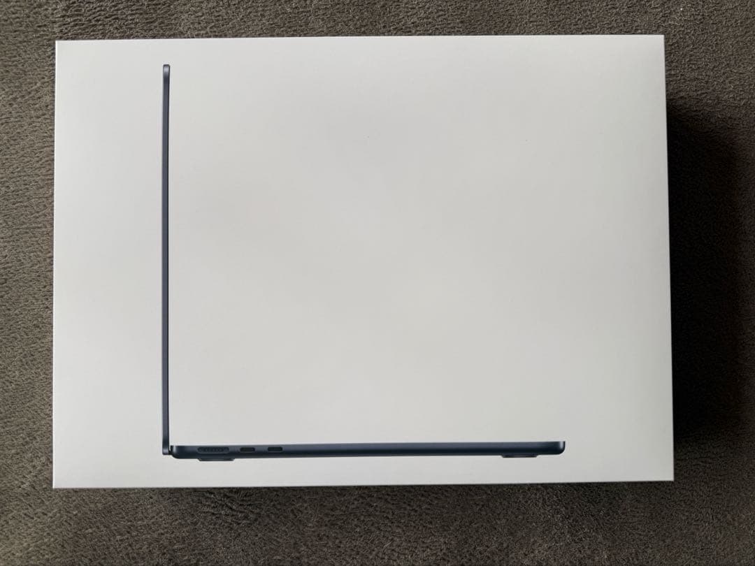 極美品MacBook Air M4 13インチ 16GB 512GB 充放電2回