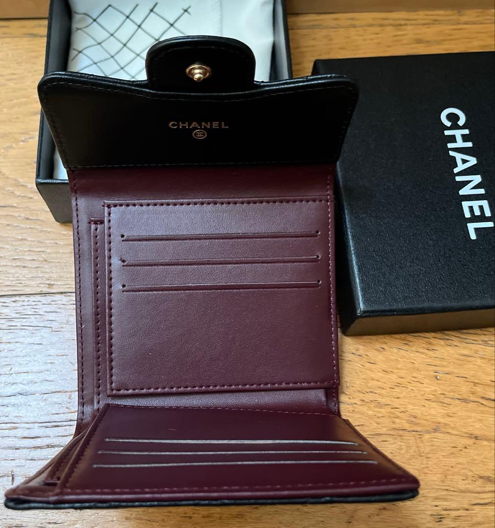 CHANEL ノベルティ ✨キルティング 三つ折り財布✨新品未使用