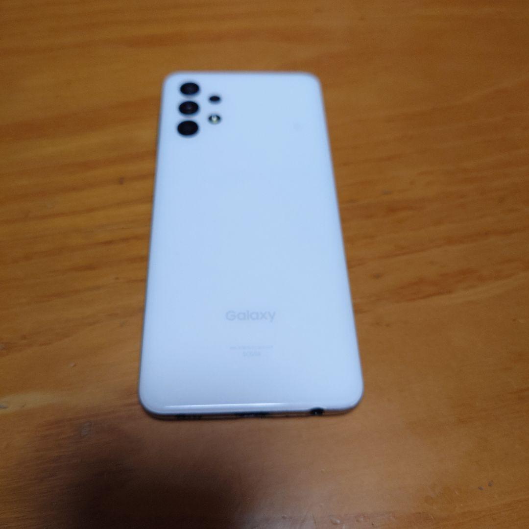 Galaxy SCG08 ホワイト