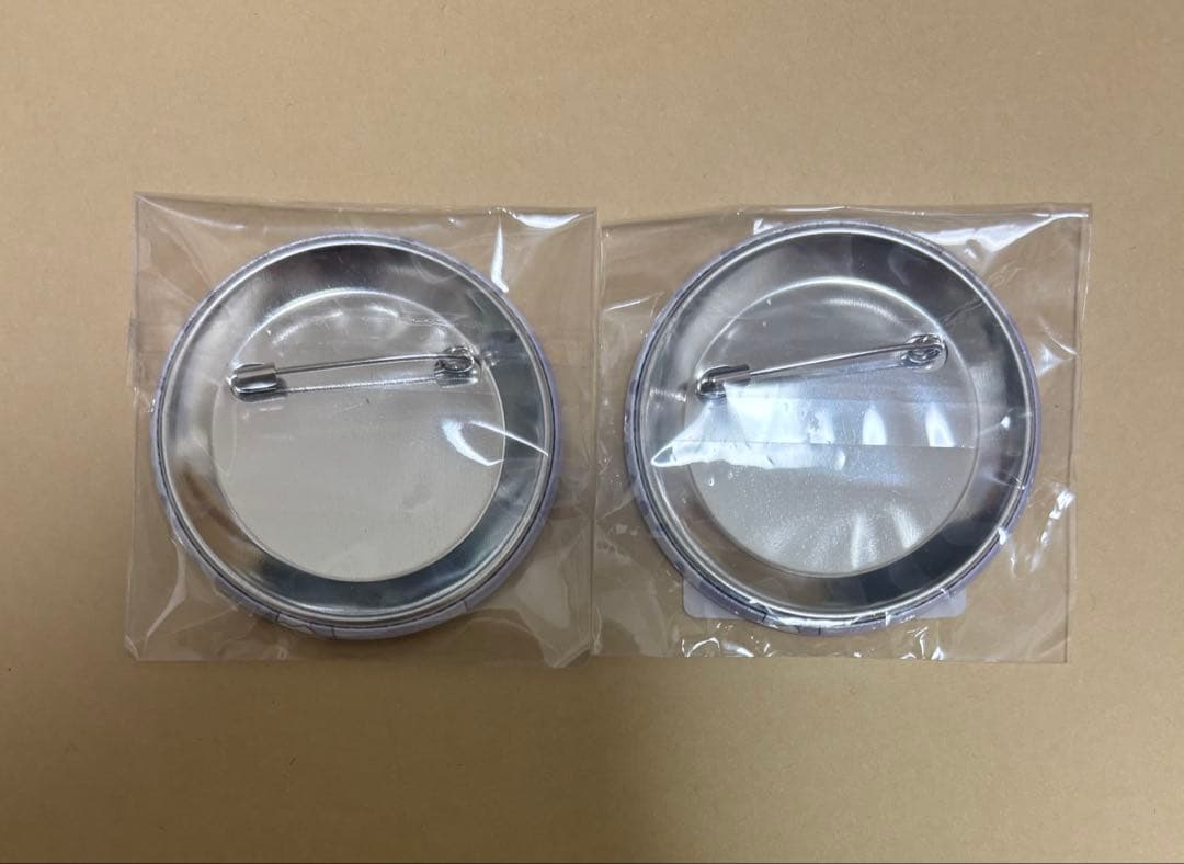 いれいす 初兎 缶バッジ