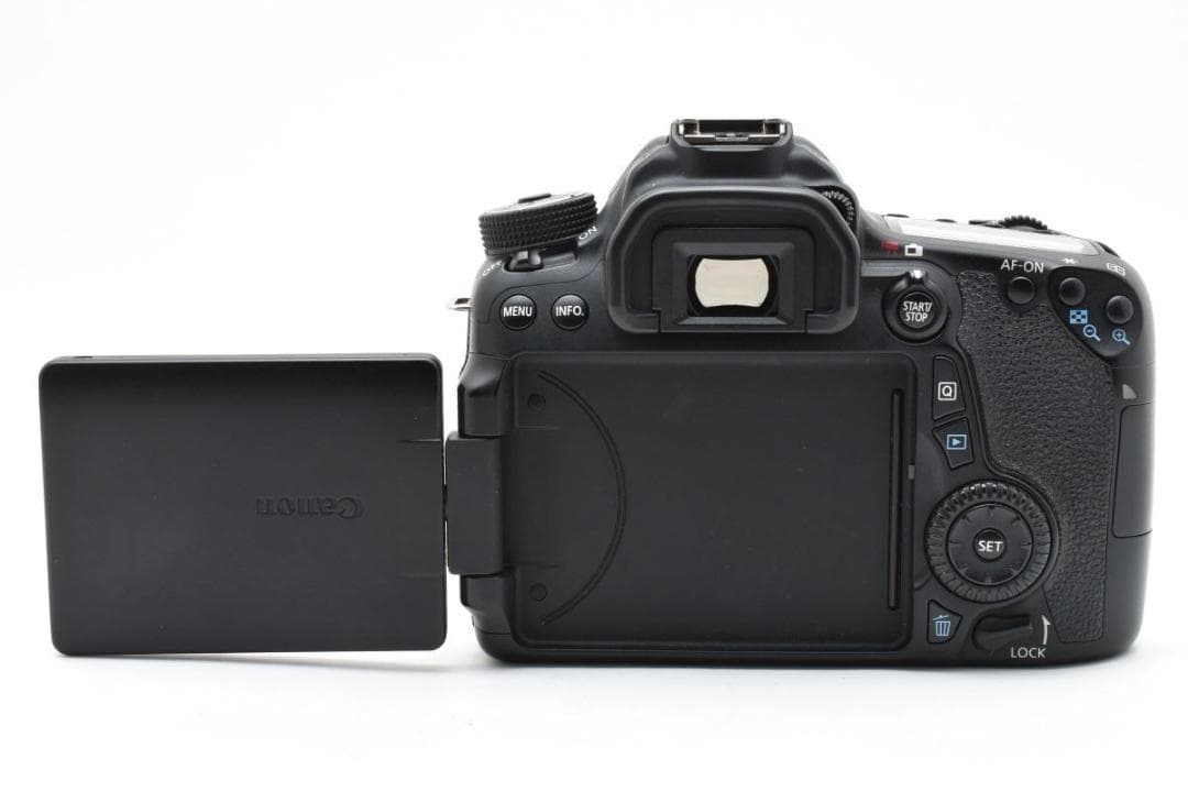 良品　9311ショット　キャノン EOS 70D ダブルレンズ/一眼レフカメラ