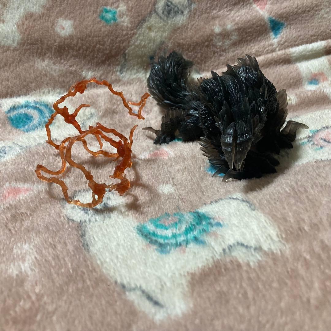 【大幅値下げ及び即購入❌】モンスターハンター　モンハン　生態図鑑　ジンオウガ亜種