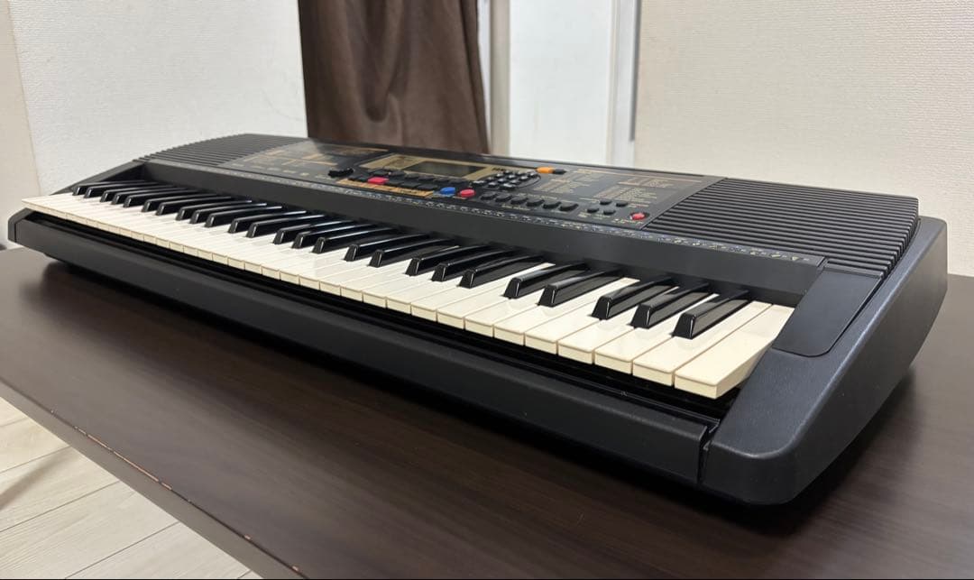 鍵盤楽器 Yamaha PSR-225