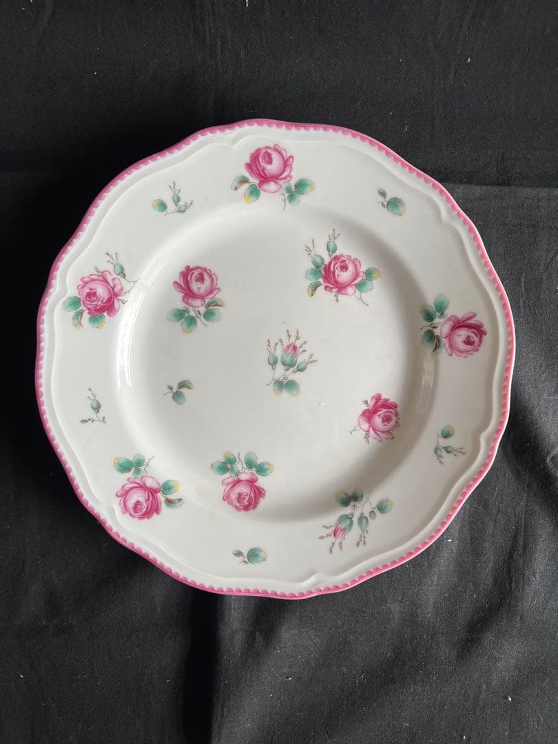 リチャードジノリ　アンティックローズ　プレート　24cm