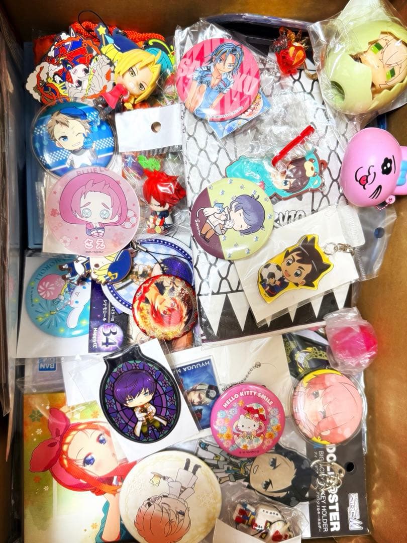 アニメグッズ　大量　まとめ売り　ノンジャンル　ホビー　①断捨離　匿名配送