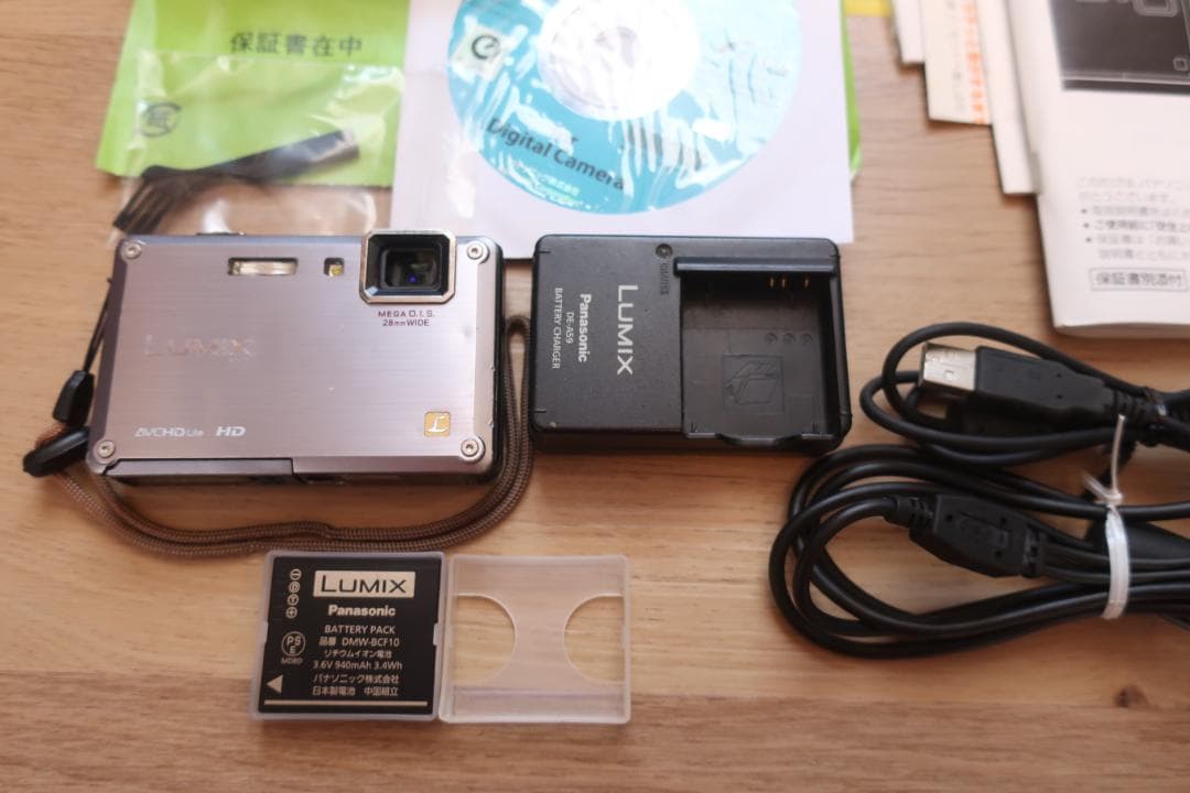 Panasonic LUMIX DMC-FT1 デジタルカメラ