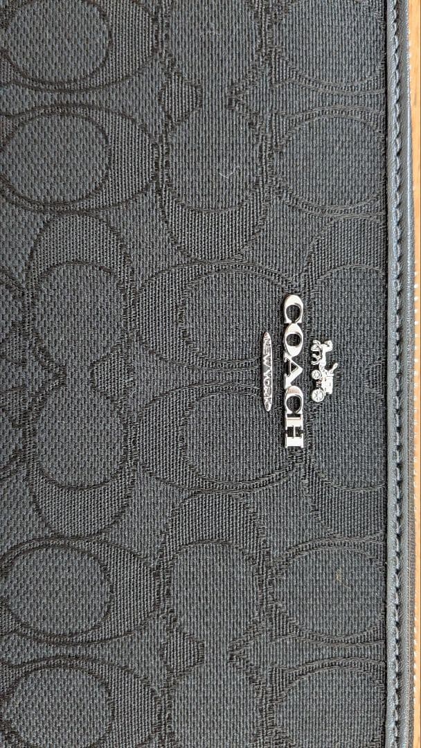 COACH ブラック 長財布 ストラップ付き