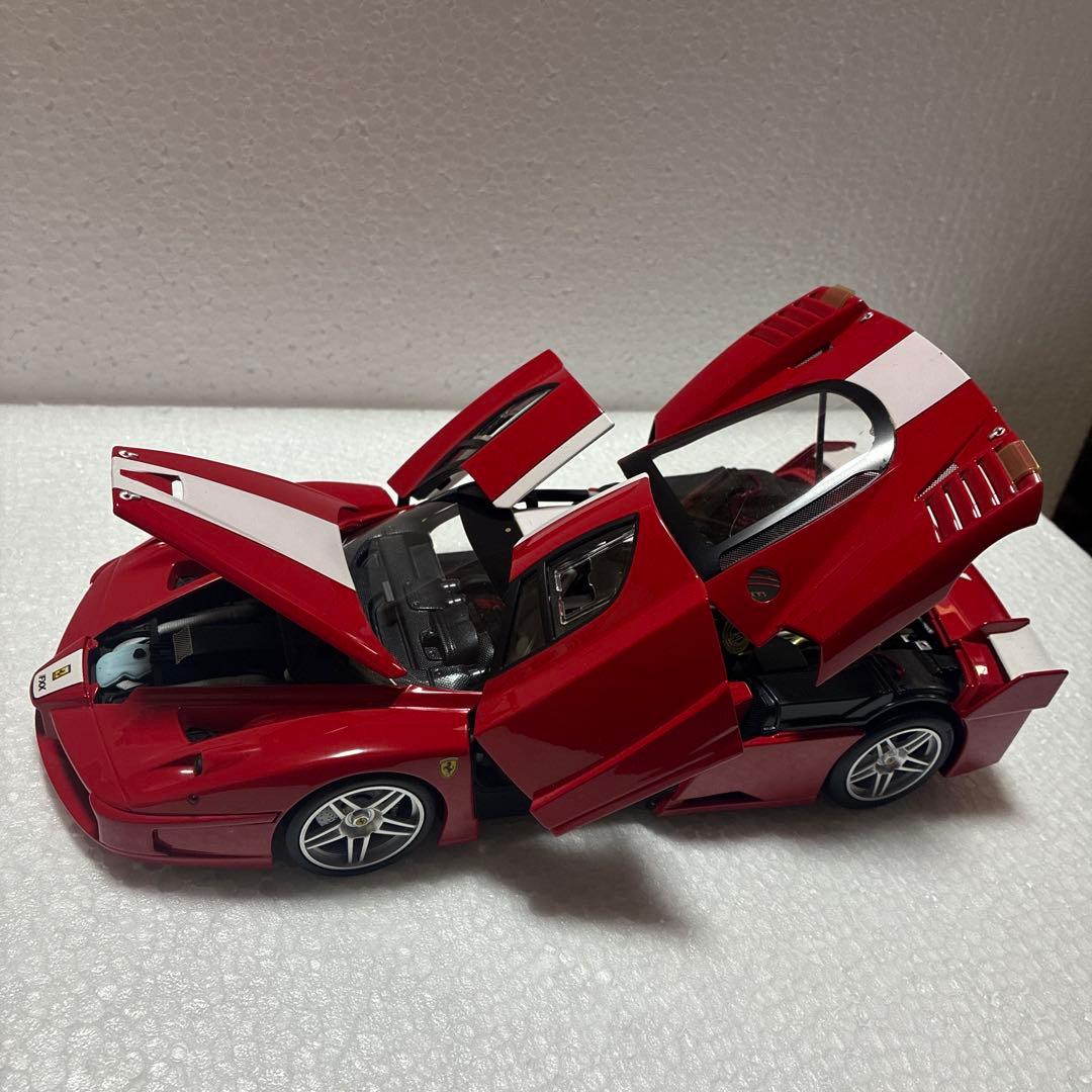 Ferrari FXX 赤 ミニカー　1/18