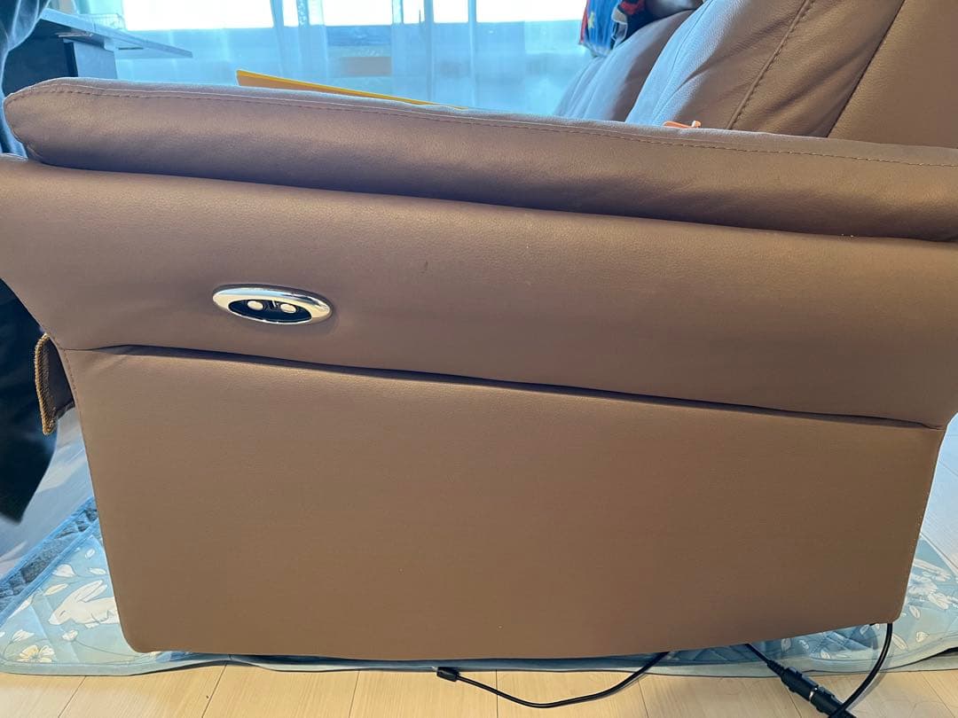 売り切り価格　電動ソファー