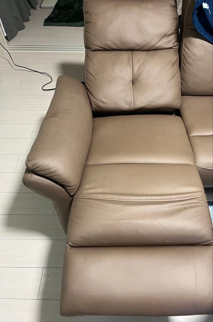 売り切り価格　電動ソファー