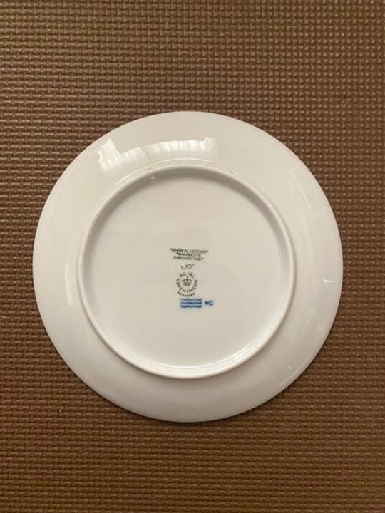 ロイヤルコペンハーゲンイヤープレート 3枚セット