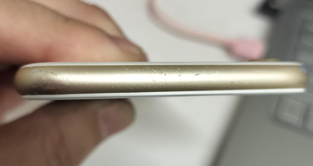 【初期設定済】iPhone 7 Silver 256GB SIMフリーVoLTE