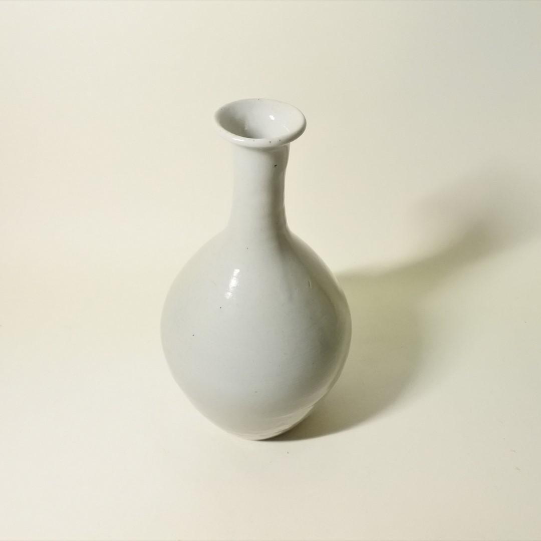 江戸中期　古伊万里　白磁　徳利　花器　酒器　骨董品　アンティーク
