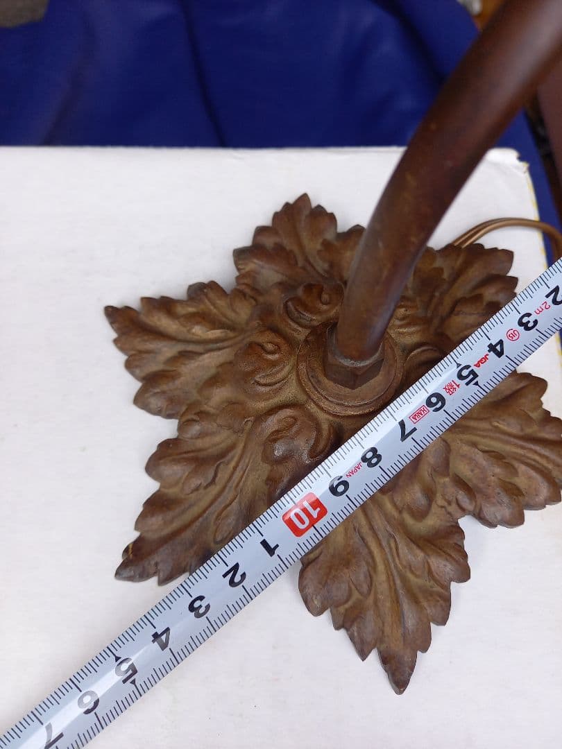 お安くしました。よろしく御願いします。可愛いペンダントライトです。