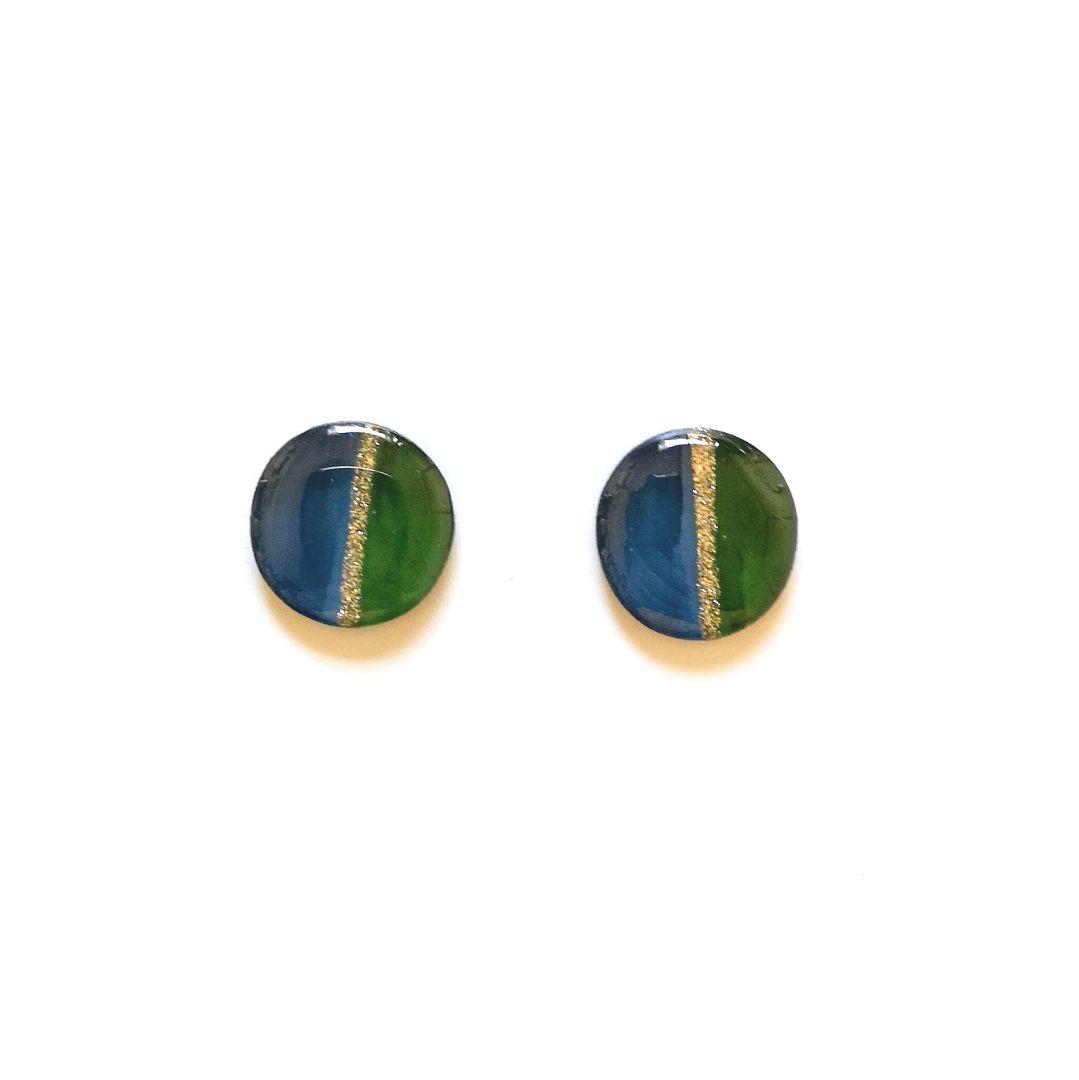 【取引中】【sale】2way*ネイビーとモスグリーンのタッセルのピアス
