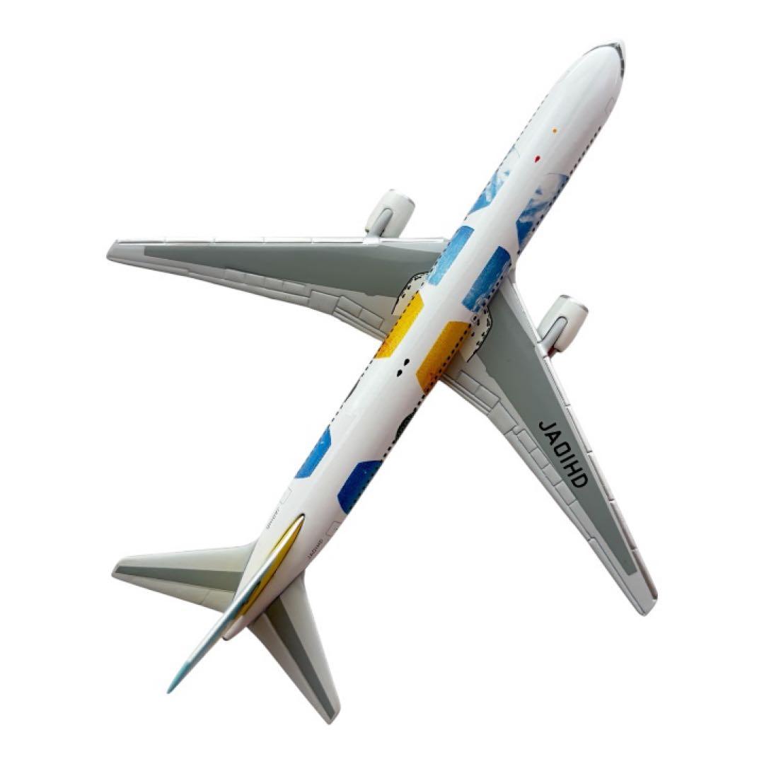 AIR DO B767-300ER JA01HD 1/400 2機