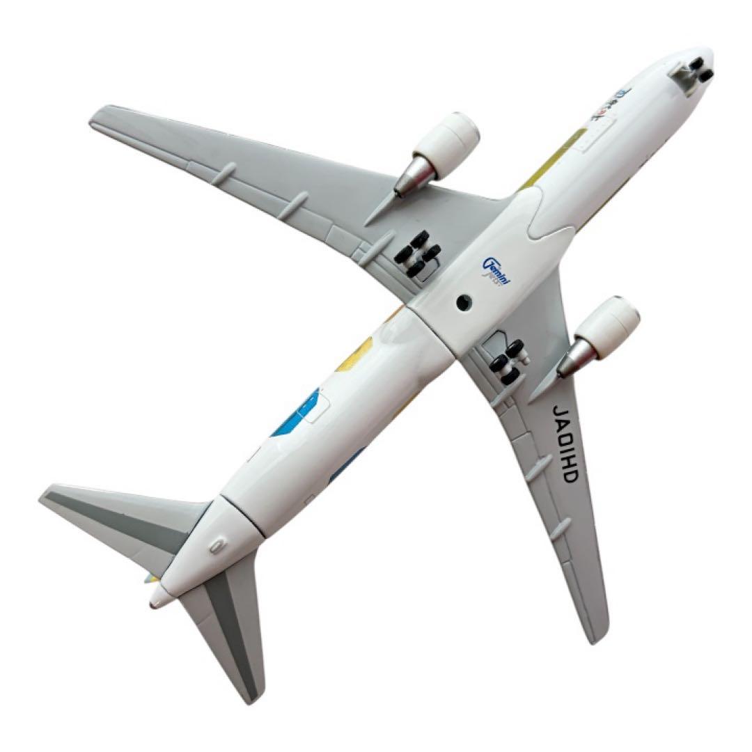 AIR DO B767-300ER JA01HD 1/400 2機