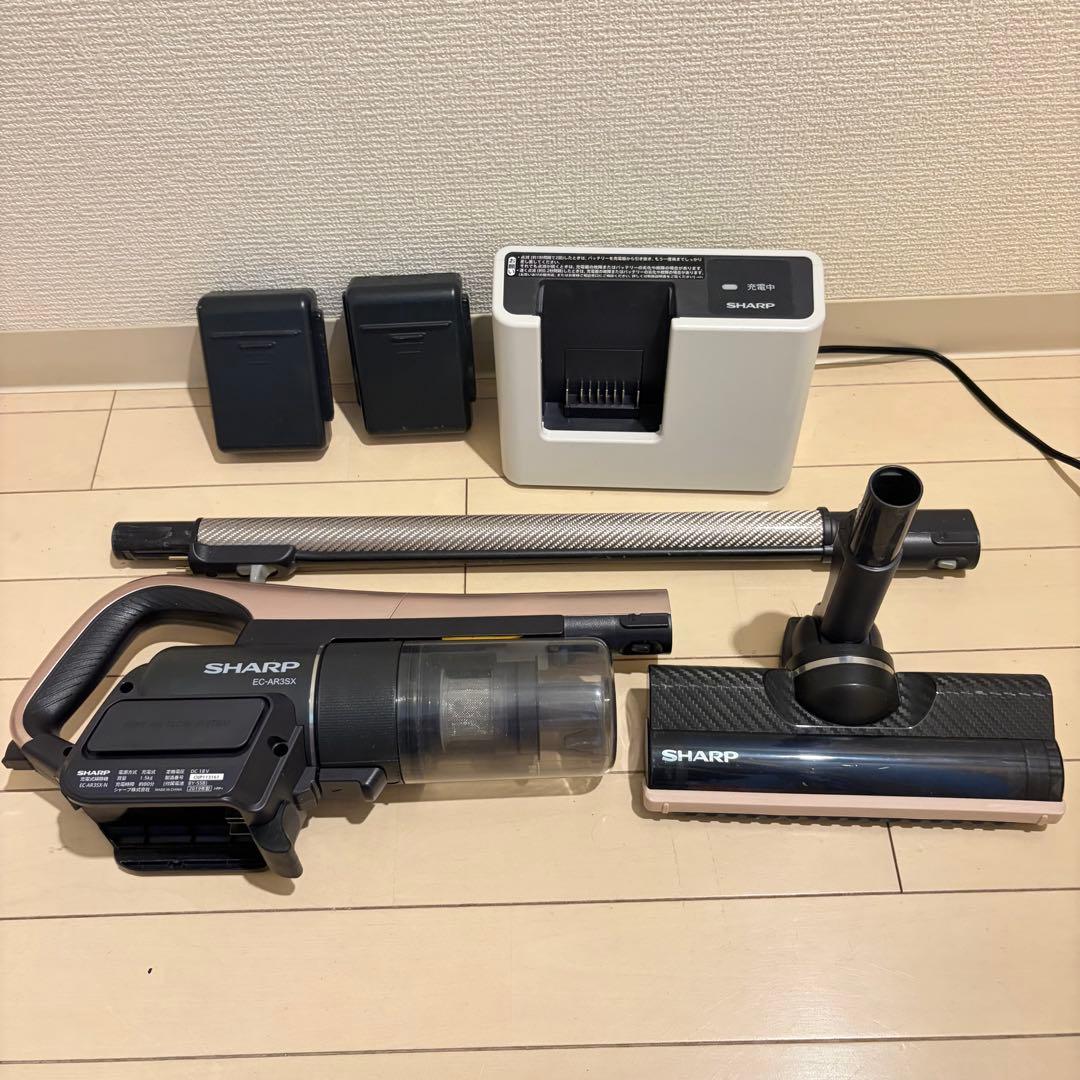 み*こ様 SHARPコードレス掃除機バッテリー2個スティッククリーナーEC-AR